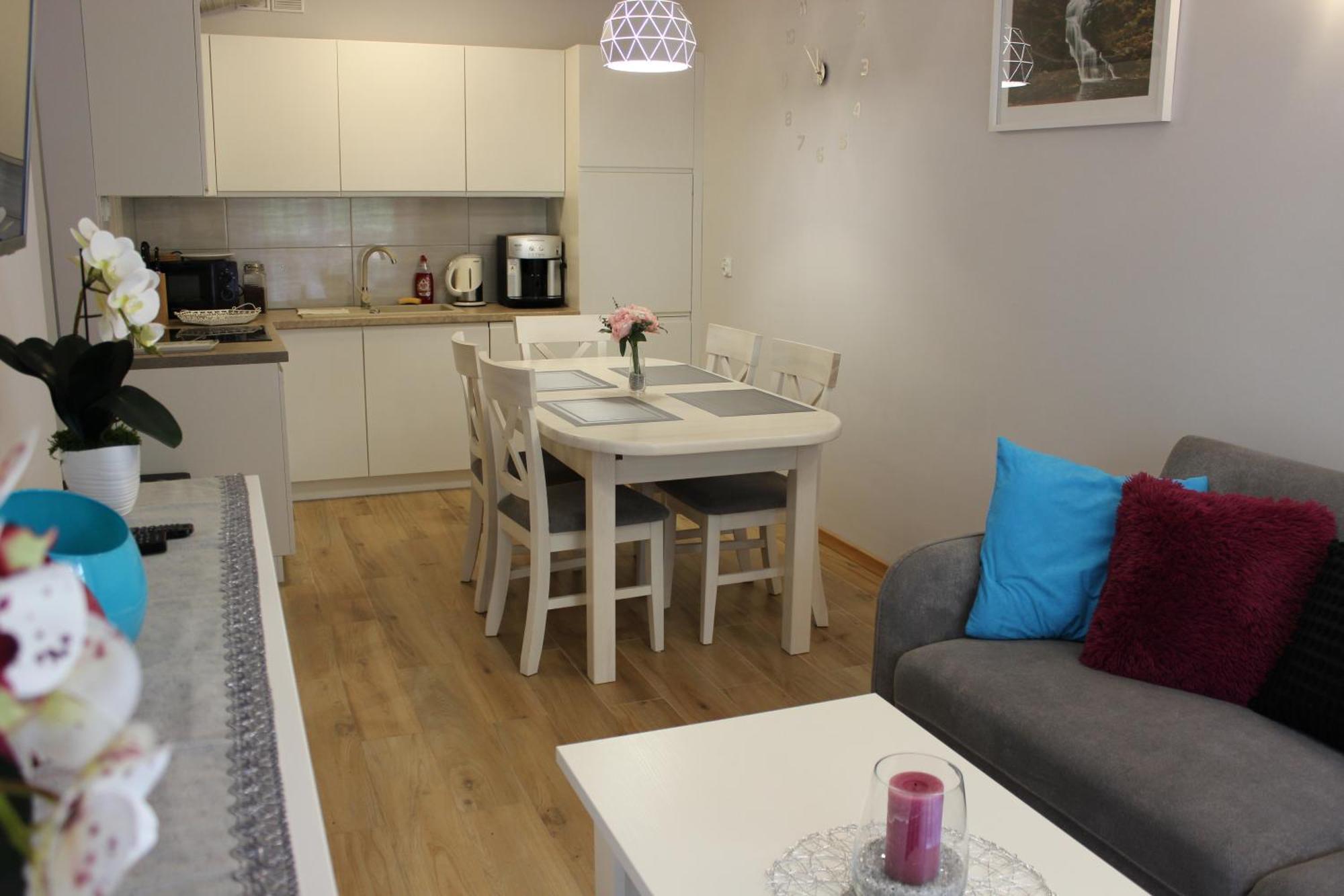 Apartament Blisko Centrum Z Garazem 카르파츠 외부 사진